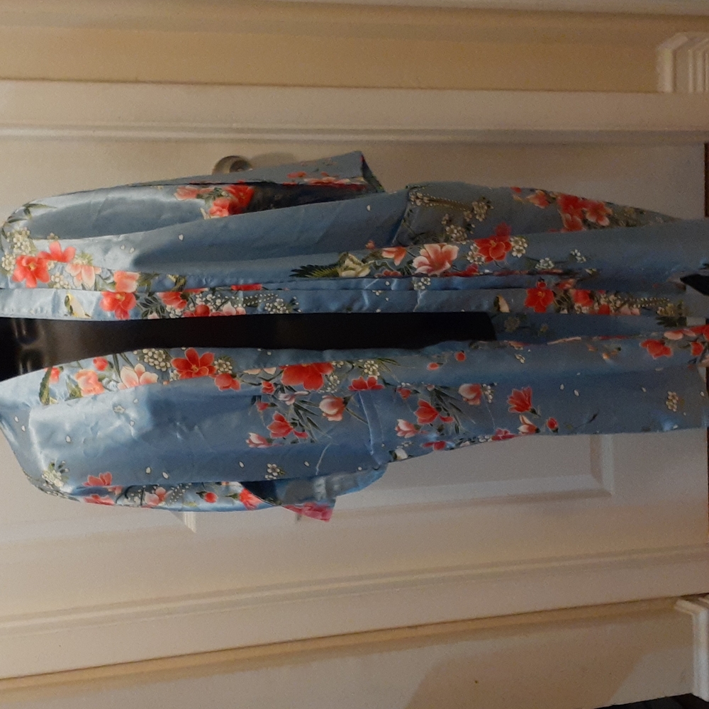 Ladies robe